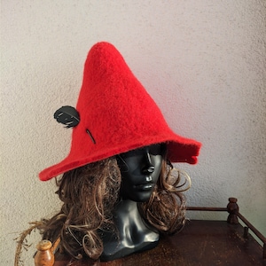 Zielony kapelusz filcowy z wełny, szerokie rondo, kapelusz czarownicy