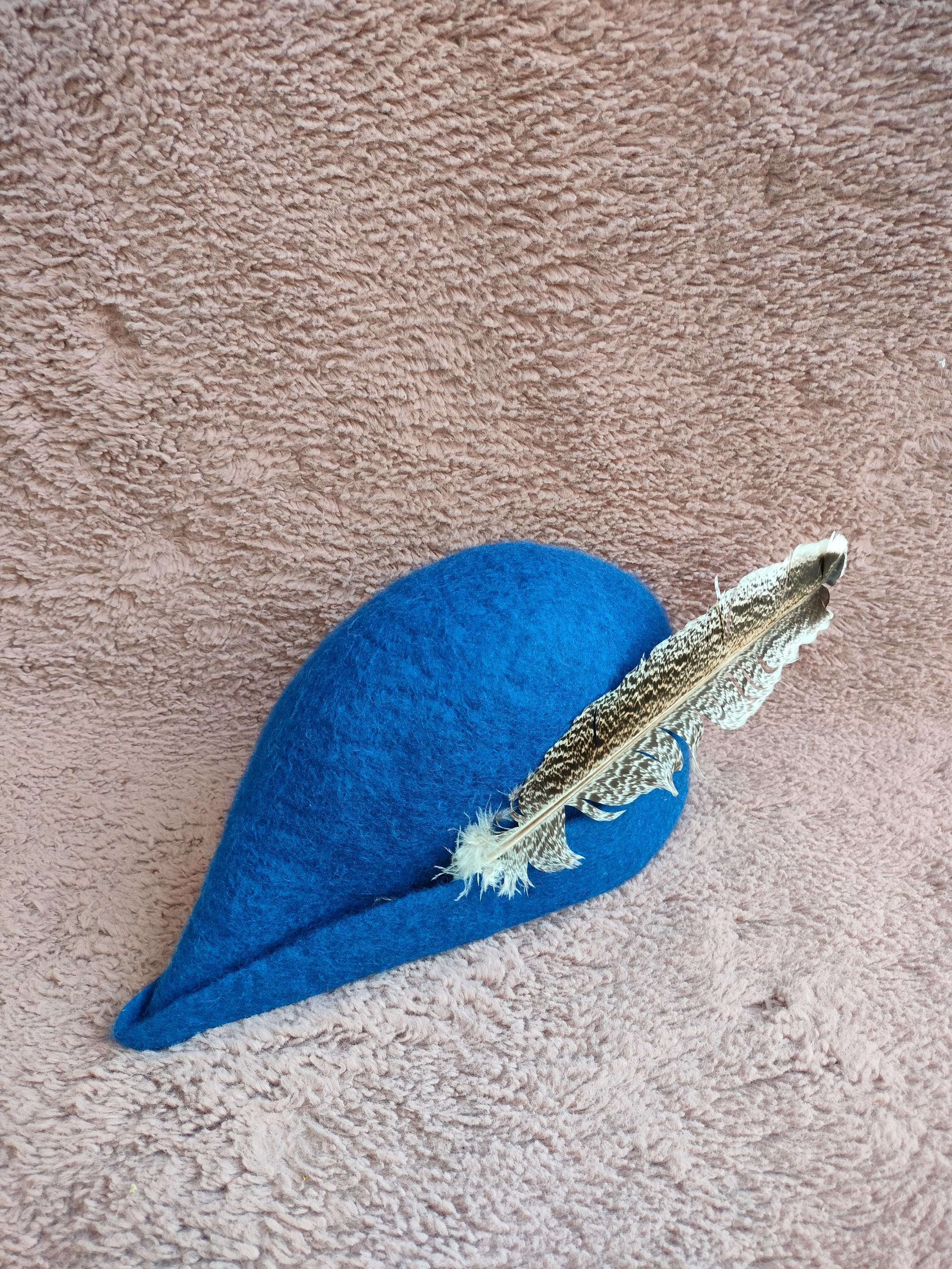 Vintage 60s Italian Striped Wool Felt Hat w/ Quill Chevron Robin Hood Tyrolean S Wool Felted Robin Hood Hat With Feathers - Medieval Tyrolean  main image 3