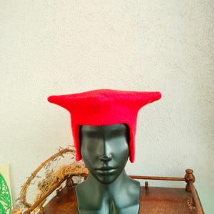 Canterbury Wool Hat for Historical Reenactment, 16th Century Tudor Felt Hat Red