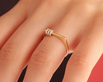 14k Solid Gold Flat Top Bar Ring, Geometric Square Band, Dainty Signet Ring, Modern Pinky Ring, Unique Statement Gold Jewelry