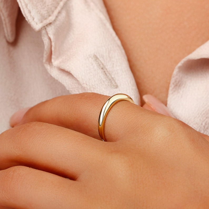 14k Solid Gold Minimalist Dome Ring, Chunky Wedding Band, Thick Gold Ring for Women, Bubble Ring, Plain Simple Wedding Band Ring, Arch Ring zdjęcie 3