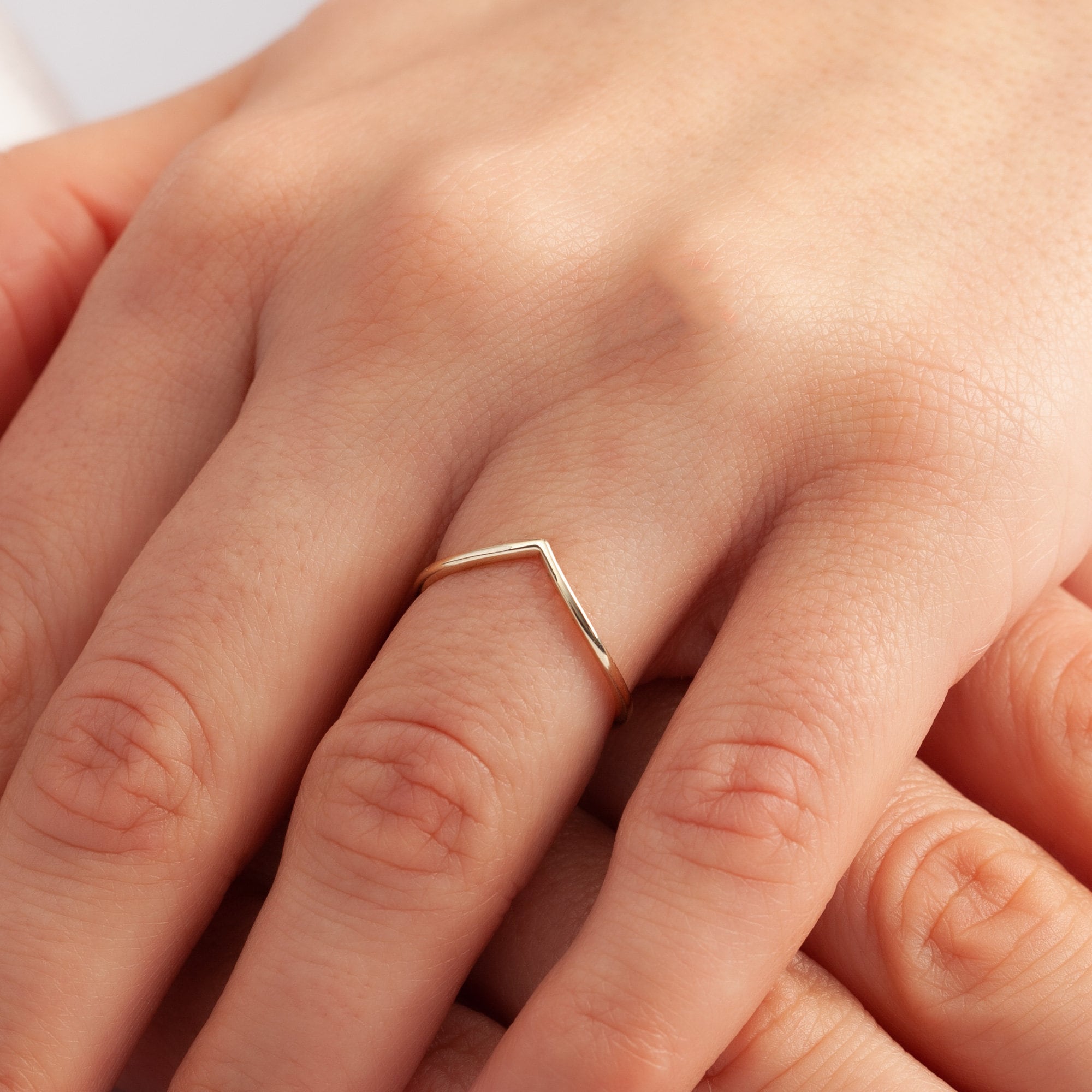 Wishbone Ring 14k Solid Gold, Curved Wedding Band, Plain V Shaped