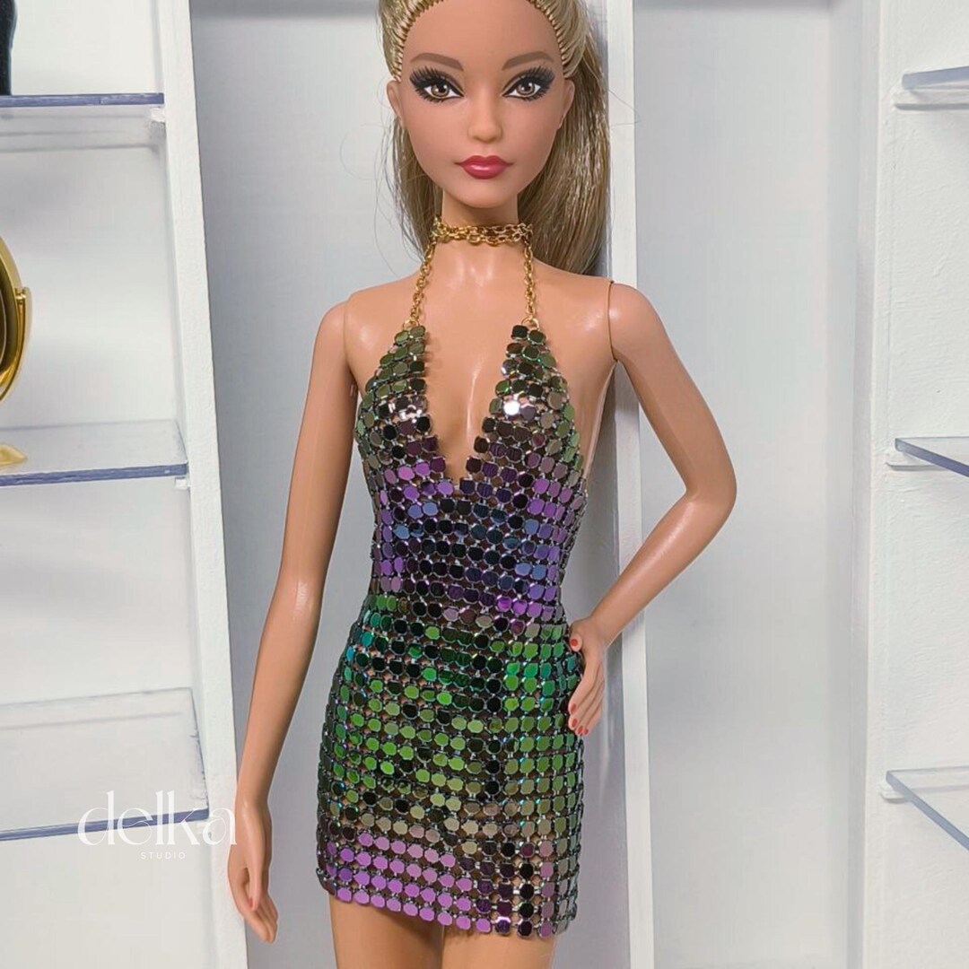 barbie pink metallic dress Amazon.com: Barbie Doll, Kids Toys, Dark Brown Hair, Pink Metallic Dress, Trendy Clothes and Accessories, Gifts for Kids : Toys & Games