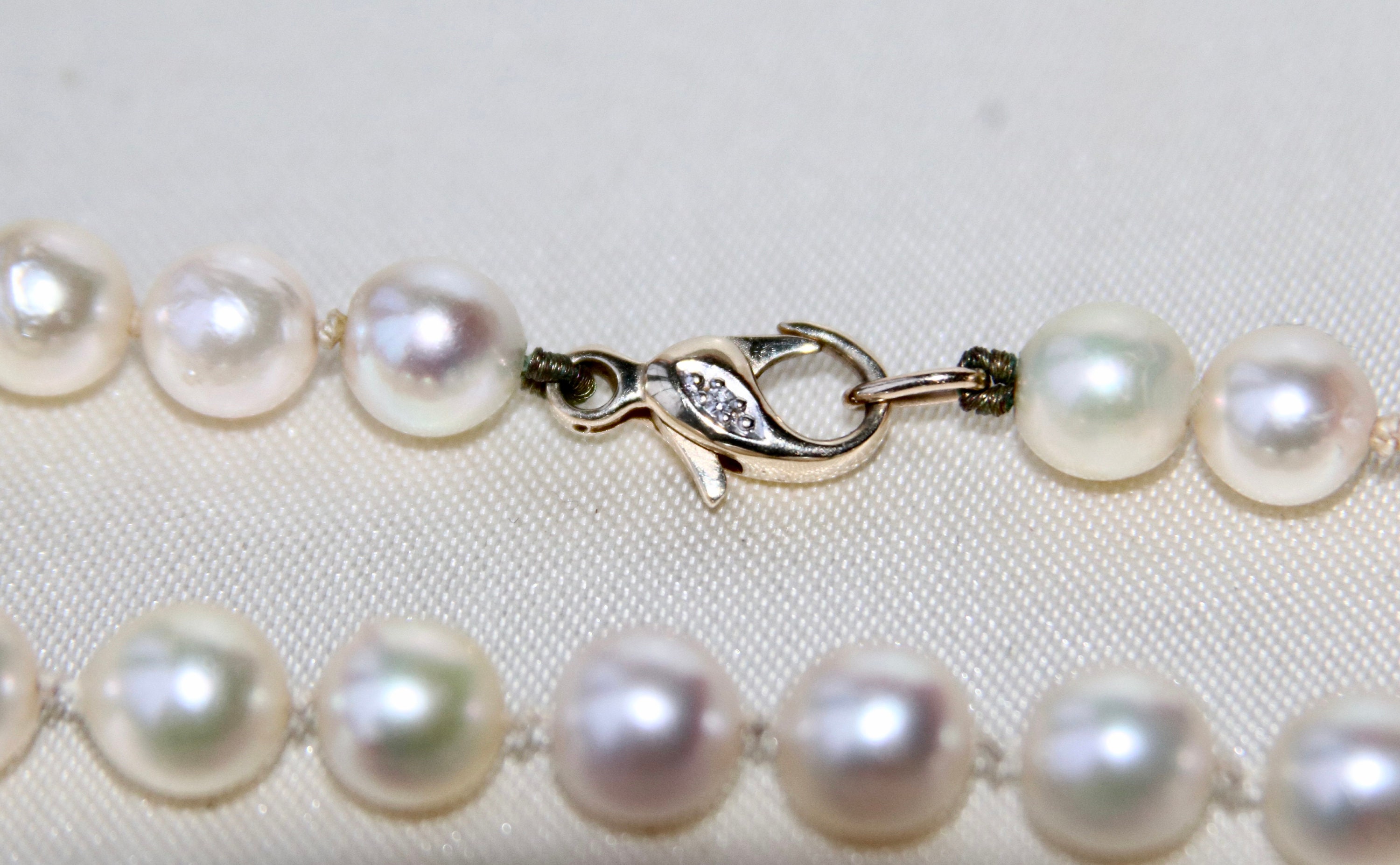 Necklace With Genuine Japanese Sea/saltwater Akoya Pearls 
