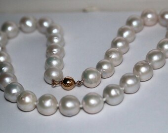Yellow Gold Lock It Up Pearl Necklace Yellow Gold Lock It Up Pearl Necklace