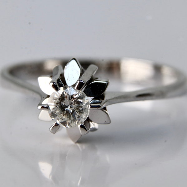 White gold 585/14Kt ring Engagement ring with solitaire brilliant cut natural diamond F-G / VVS1 0.25Ct. Gift for her.