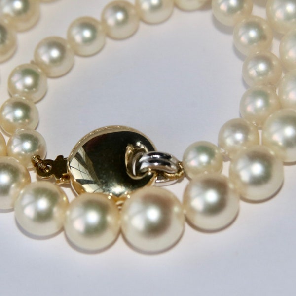 J. Köhle (JKA) Pforzheim (German) 14 kt./585 Yellow Gold Necklace - genuine sea/saltwater Japanese sea Akoya pearls "AAA" Sales up to 10%