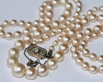 Antique 1925 Art Deco Saltwater Pearl Necklace Natural Pearls Diamond Clasp 14K Gold Platinum Old European Cut & Rose Cut Diamonds Rare