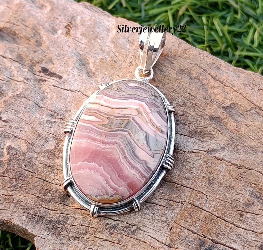 Crazy Lace Agate Oval Pendant main image 0