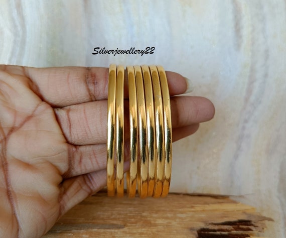 Set of Seven Hammered Gold Polish Bangles, Thin Gold Bangles, Bangle  Bracelet, Hammered Bangle, Simple Gold Bangle Gift, Gift for Mother. -   Sweden