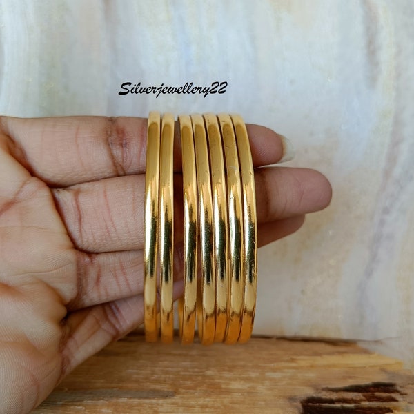 Set of seven Hammered Gold Polish Bangles, Thin Gold Bangles, Bangle Bracelet, Hammered Bangle, Simple Gold Bangle Gift, Gift For Mother.