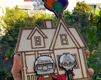 Portachiavi di casa UP. Appendichiavi del film UP. Carl ed Ellie. Legno UPadventure
