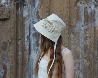 Frankenbonnet in Speckle Cream Cotton Linen Seersucker - Boho Bridal Occasion Historical Victorian Vintage Look Summer Bonnet Cloche Hat