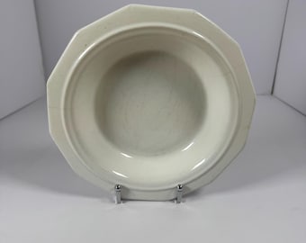 Vintage Pfaltzgraff "Heritage White" Large Soup Cereal Bowl (8 1/2” wide) Shiny White
