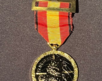 Rare 1936-1939 Spain Civil War Medal on Ribbon