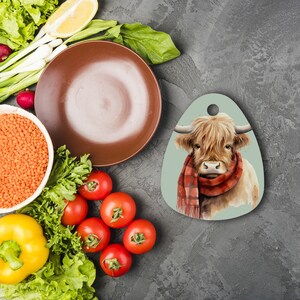 Highland Cow Glass Chopping Cutting Board, Highland Cow Gifts, Gift For Cow Lover, Farmhouse Decor, Farm home decor, Housewarming Gift,