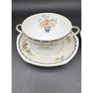 4 MZ Altrohlau CMR Czechoslovakia Diana Gold Trim Tea Cup Cream Soup Cup Saucers