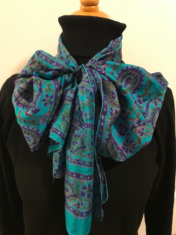 Beautiful Rectangular Silk Scarf - image 1