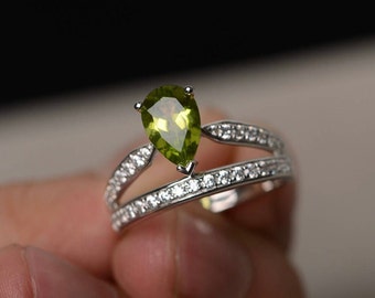 Peridot Ring-925 Sterling Zilveren Ring-Statement Ring-Pear Cut Gemstone-Verlovingsring-Sierlijke Promise Ring-Verjaardagscadeau-Verjaardagscadeau