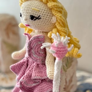 Crocheted Glinda- Wicked Amigurumi