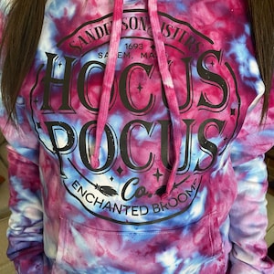 Funny Hocus Pocus Sweatshirt Women – Sanderson Sisters Tie Dye Halloween Crewneck Pullover