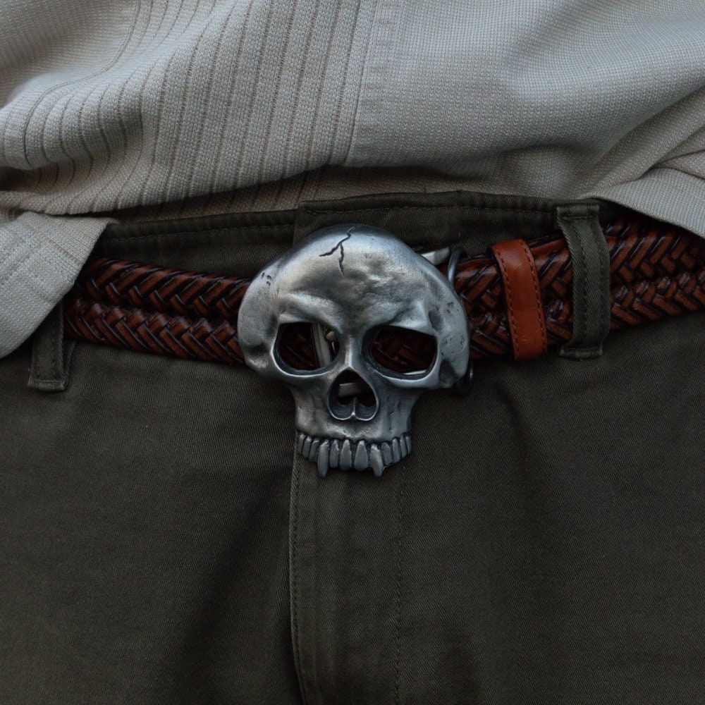 Danzig buckle top