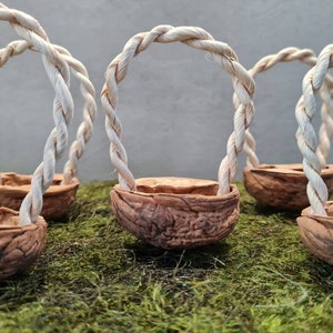 Walnut basket basket with cord walnut shells over 5 cm walnut halves walnut shells decoration crafts