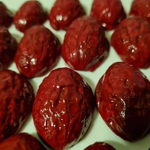 DARK RED walnut halves walnut shells autumn arrangement winter Christmas decoration handicraft gift decoration DIY