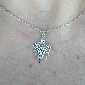 Arwen Eflique-halsketting, zilveren fellowship-ketting, Arwen Evenstar-ketting, sprookjesketting, elfenbladketting, sprookjesprinsesbedel