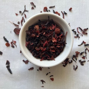 Crimson berry tea| No Caffeine Tea| All natural| Crimson Berry| Loose leaf tea| Herbal Tea|