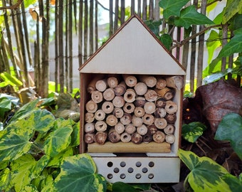 DIY Wooden Bug house / hotel  - build your own kit - balsa wood - no nails needed, just provide own glue and varnish. Insect Bee project