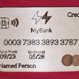 Cartes de crédit en bois pour faire semblant