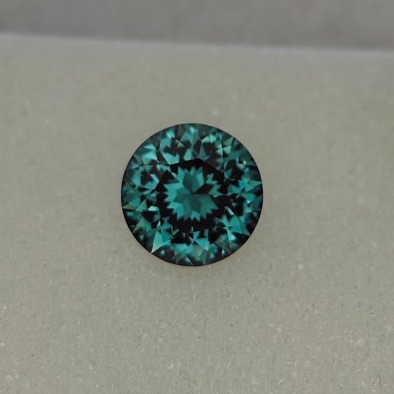 Precision Cut Ct Lab Teal Spinel, 10 MM Round Cut Green Spinel
