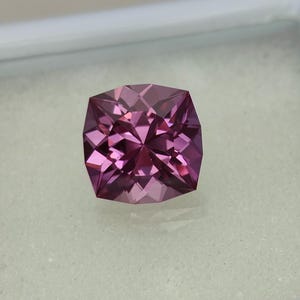 Precision Cut, 5.35 Ct Lab Alexandrite,  10 MM Cushion Cut Alexandrite, Color Change Alexandrite, Faceted Cut Loose Gemstone
