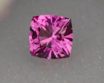 Zafiro rosa cultivado en laboratorio de 3,25 quilates con corte de precisión: piedra preciosa de 8 mm con corte cojín