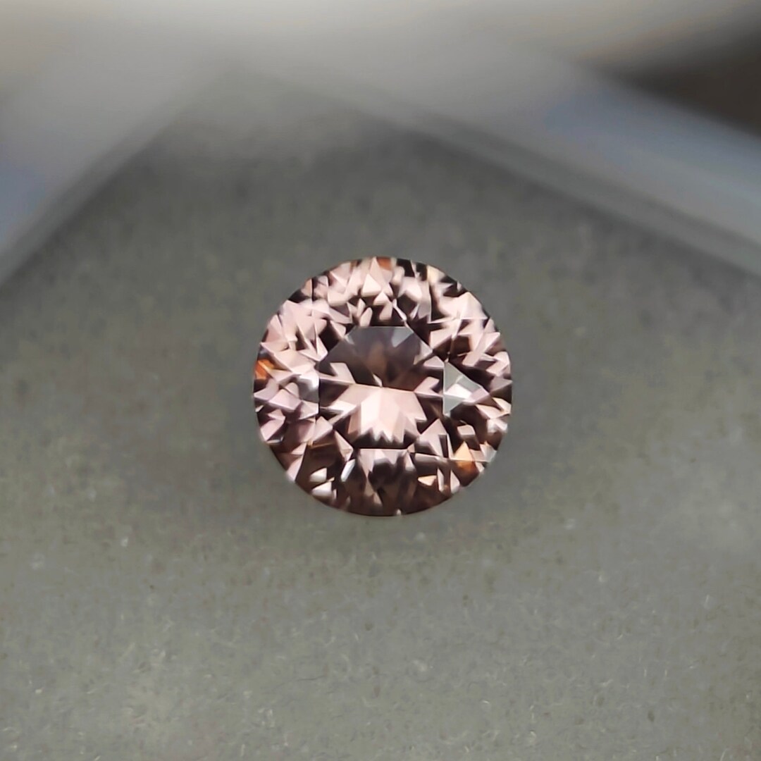Precision Cut, Peach Lab Spinel Gemstone: 2.35 Ct, 8mm Round Portuguese ...