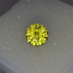 Precision Cut, 3.47 ct  Yellow Sapphire, 9 MM Round cut Yellow Sapphire, Yellow Sapphire, Gemstone, Sapphire