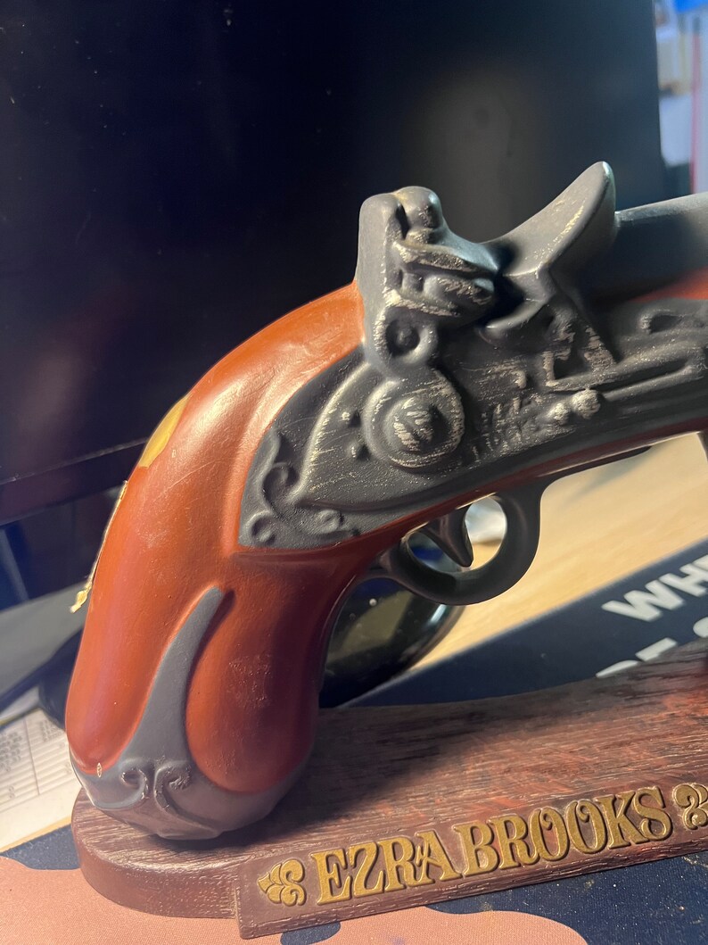 Vintage 1968 flintlock Dueling Pistol & Stand Ezra Brooks Whiskey