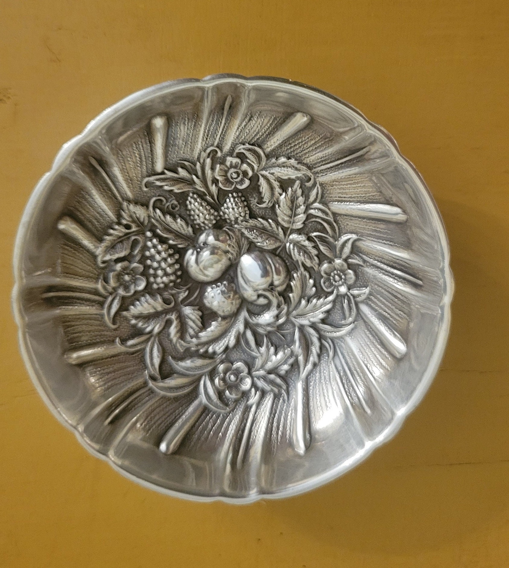 【S.Kirk & Son】【純銀】バターナイフ/スプレッダー スターリング Sterling Silver S. Kirk & Son Butter Pat Dishes #43 Set of