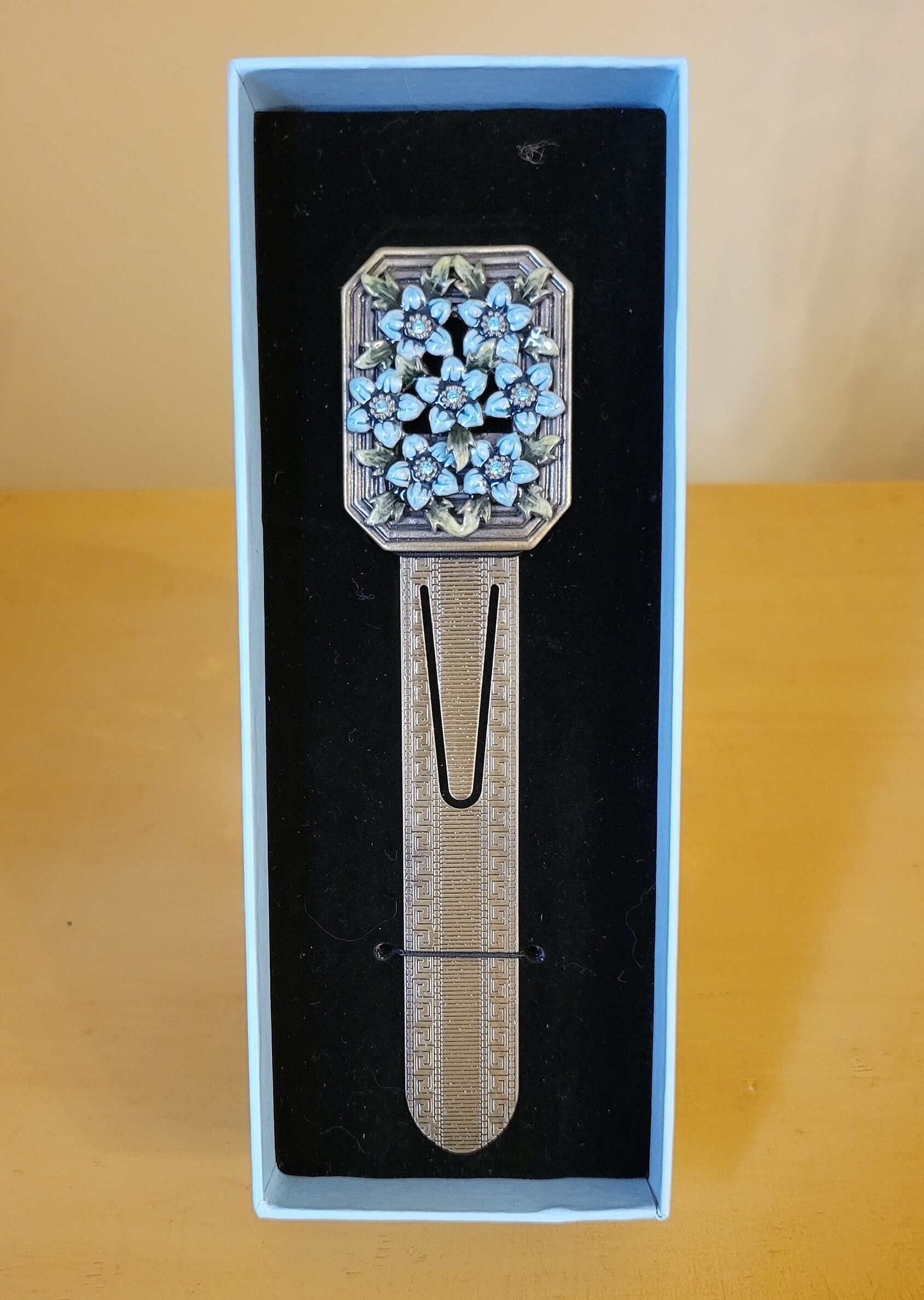 Austrian Crystal Floral Garland Two's Company Bookmark - Etsy