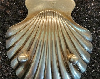 TIFFANY&Co. ティファニー　ソルトセラー Tiffany & Co. Sterling Silver Scalloped Shell Salt Cellar - Etsy