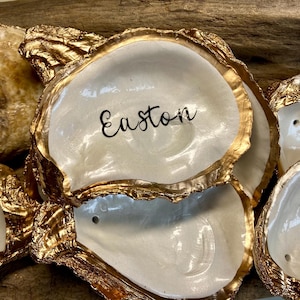 Bulk Oyster Shell Place cards for beach weddings, coastal events, Bridal Shower, Baby Shower, wedding favors