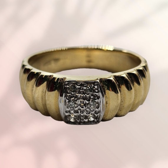 14k Yellow Gold Diamond Band - image 1