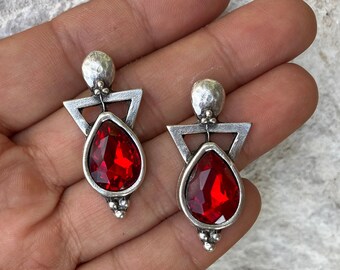 Red Glass Crystal Teardrop Antique Silver Earrings