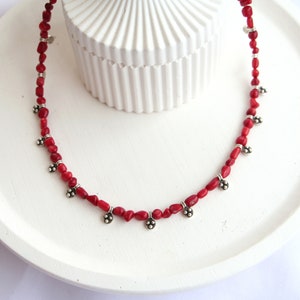 Coral Beaded Antique Silver Necklace, Natural Stone Beaded Necklace image 5