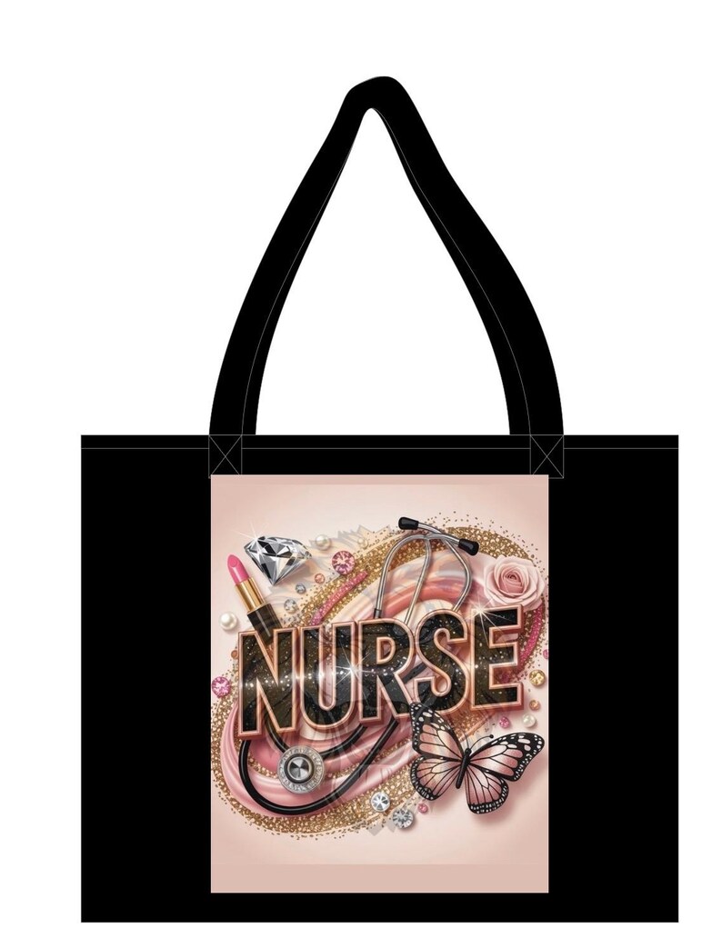 Puede incluir: Bolsa de tela negra con un dise&ntilde;o rosa y dorado que presenta la palabra "NURSE" en letras doradas con un estetoscopio, l&aacute;piz labial, mariposa y diamantes.