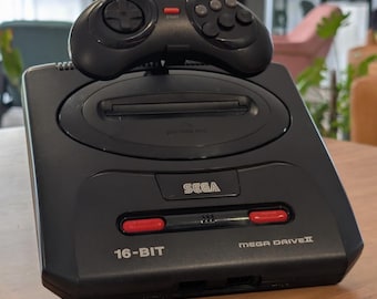 Stojak na konsolę Sega Genesis Model 2 – organizer do gier retro, drukowany w 3D (tylko stojak)