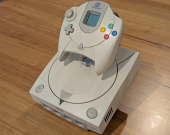 Sega Dreamcast 3D Printed Display Stand – Retro Gaming Console Organizer (Stand Only)