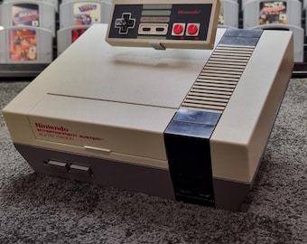 Soporte de exhibición para consola y mando de Nintendo Entertainment System (NES) – Soporte impreso en 3D (solo soporte)