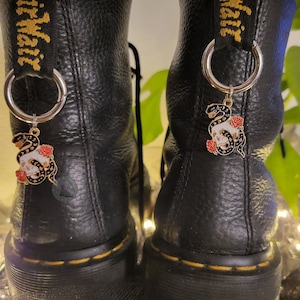 Doc martens tete de mort femme sales